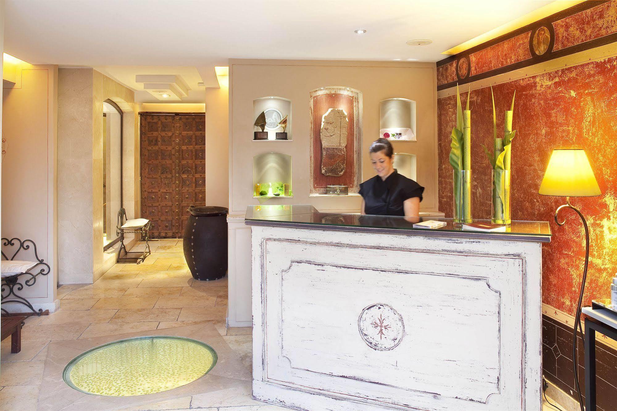לה קדייר-ד'אזור Maison Berard Hotel - Restaurant - Spa מראה חיצוני תמונה
